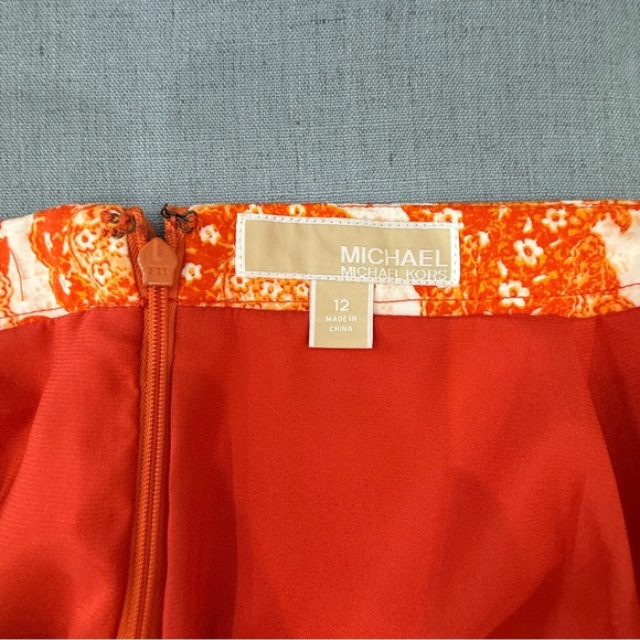 Michael Kors Orange and White Paisley Patterned Skirt Size 12 - Picture 3 of 4